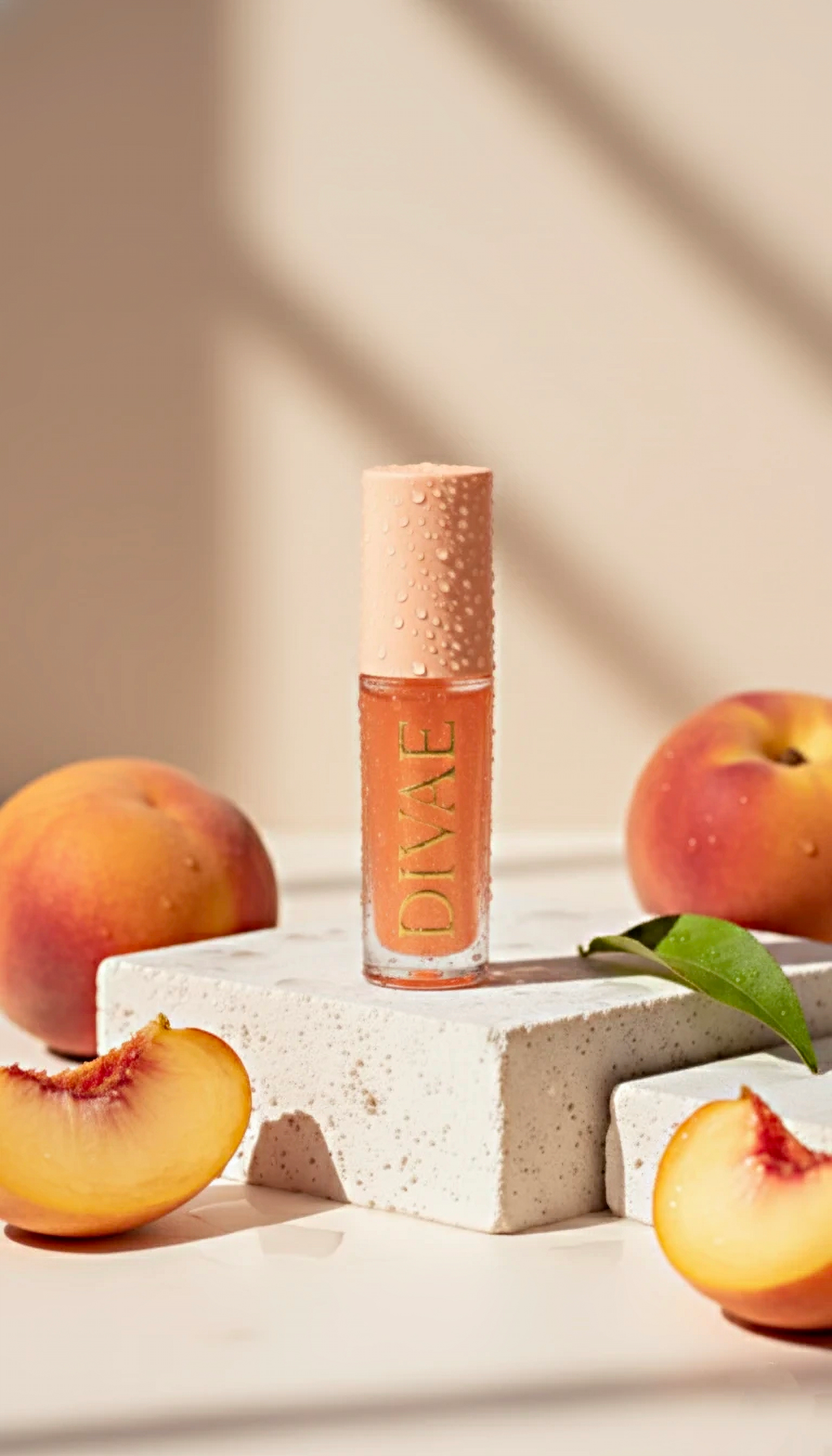 Extreme Shine Gloss and Lip Oil